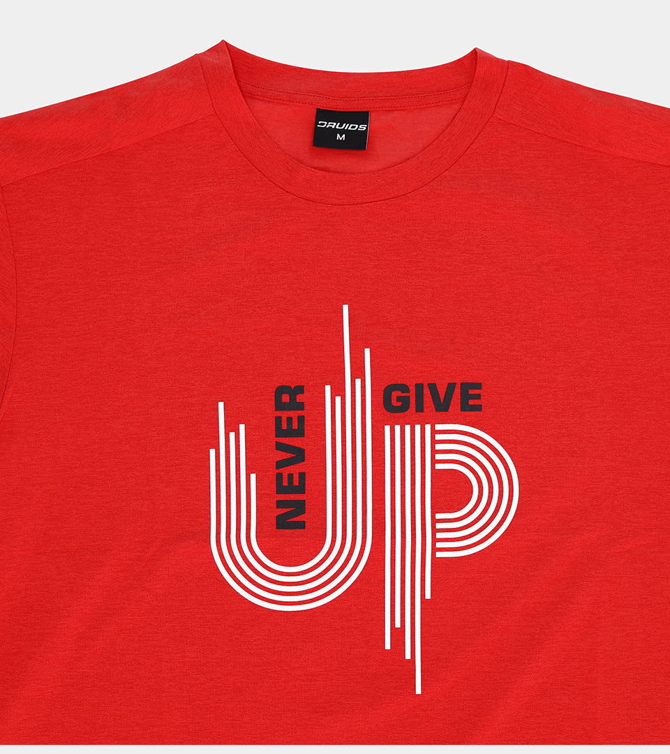 MEN'S NEVER GIVE UP T-SHIRT - RED - DRUIDS